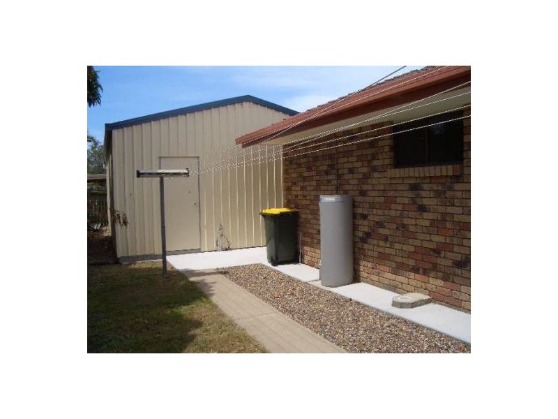 63 Dover Street, Point Vernon QLD 4655