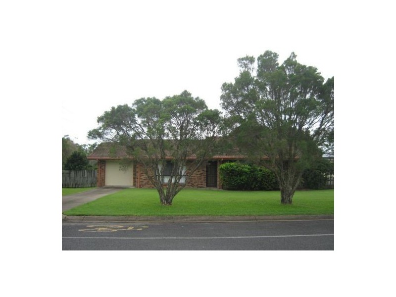 63 Dover Street, Point Vernon QLD 4655