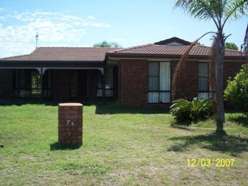 76 Cunningham Street, Urangan QLD 4655