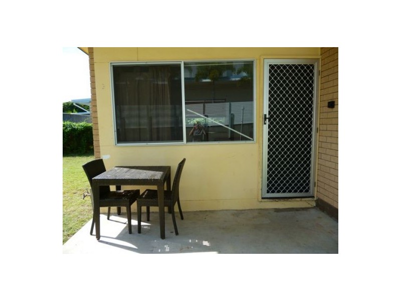3/572 Esplanade, Urangan QLD 4655