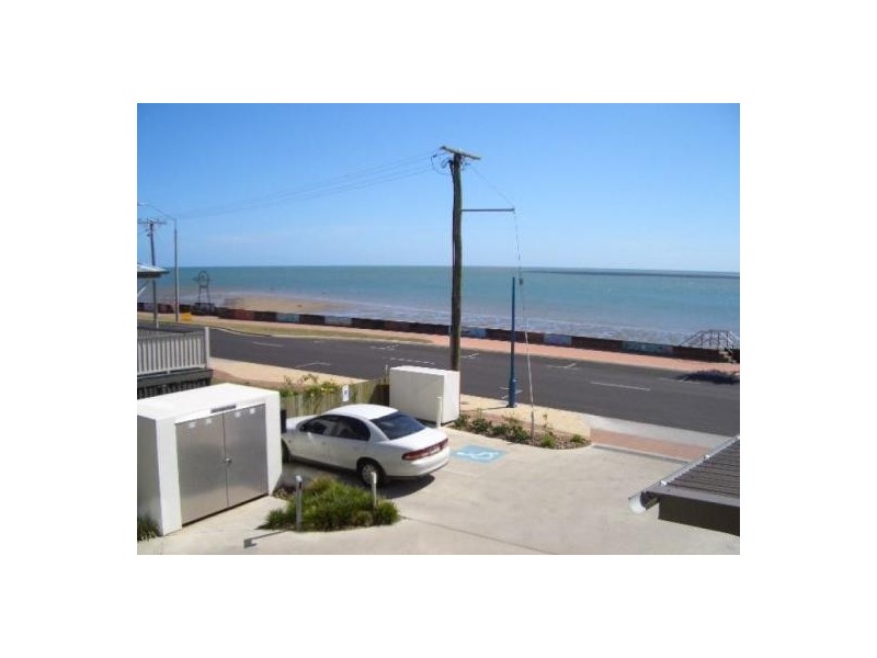 5/558 Pier One The Esplanade, Urangan QLD 4655
