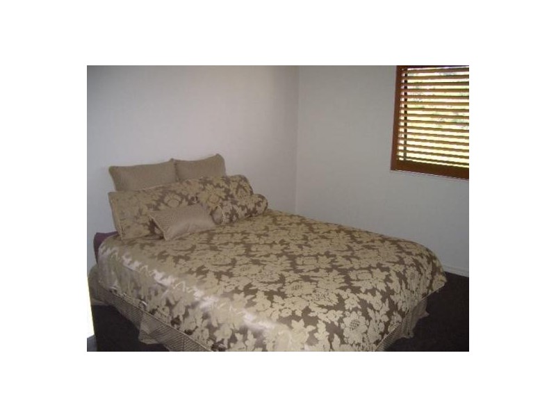 5/558 Pier One The Esplanade, Urangan QLD 4655