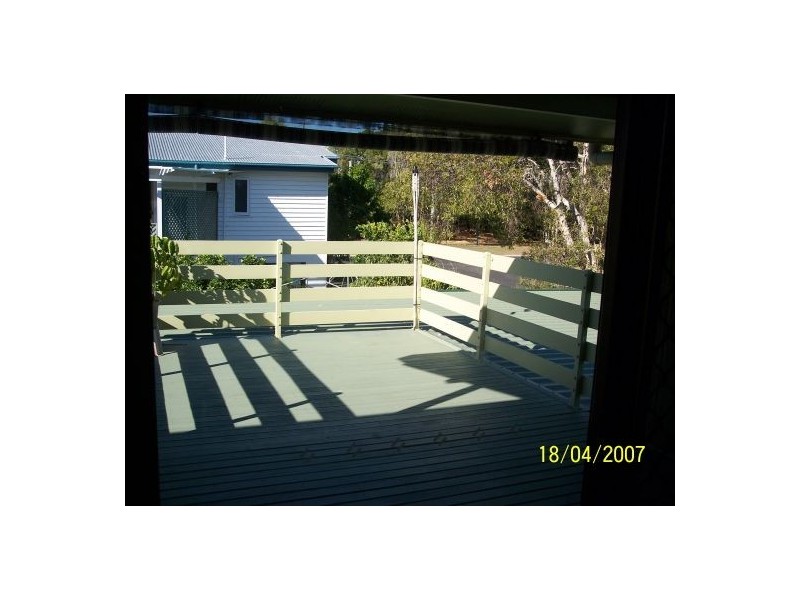 30 Prince Street, Urangan QLD 4655