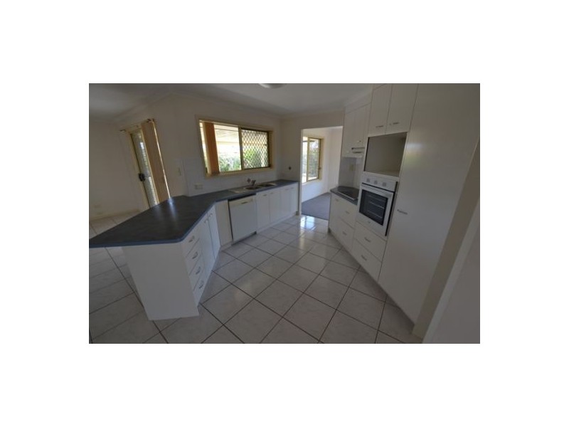 40 Archer Street, Point Vernon QLD 4655