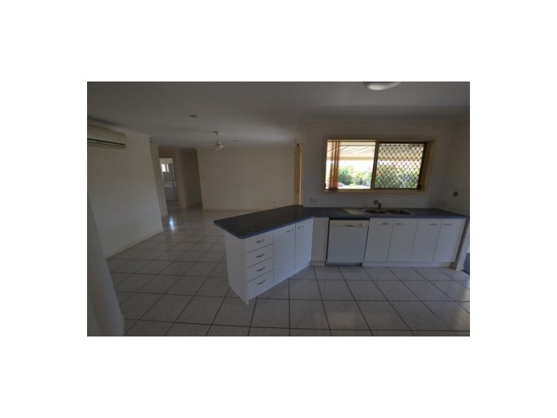 40 Archer Street, Point Vernon QLD 4655