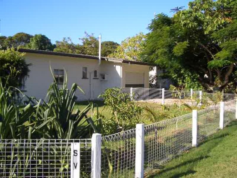 18 Elizabeth Street, Hervey Bay QLD 4655