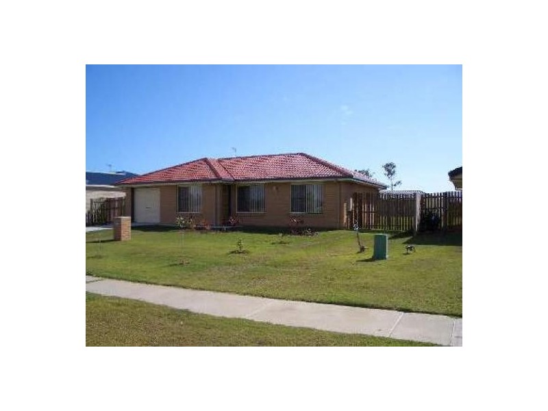 71 Martin Street, Point Vernon QLD 4655