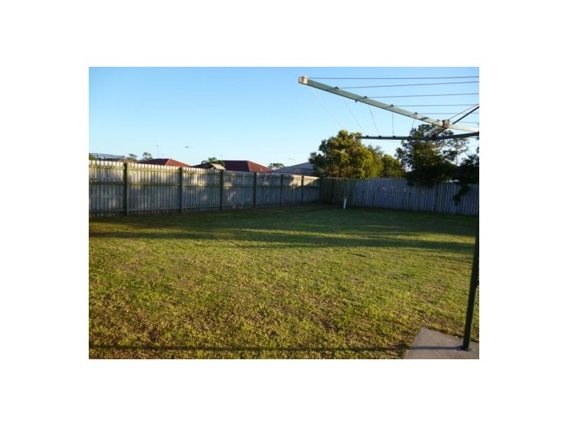 71 Martin Street, Point Vernon QLD 4655