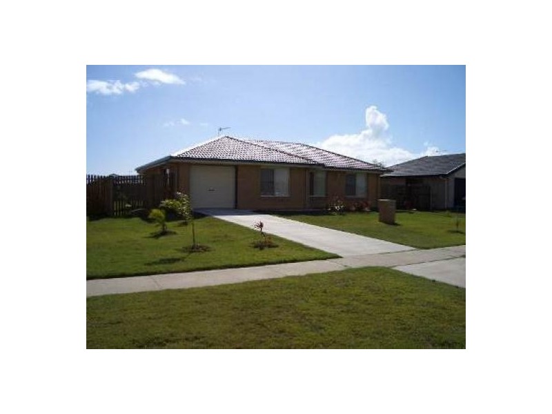 71 Martin Street, Point Vernon QLD 4655