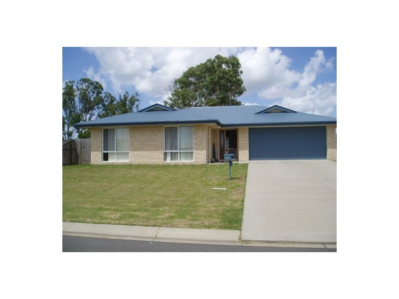 73 Bunya Court, Eli Waters QLD 4655
