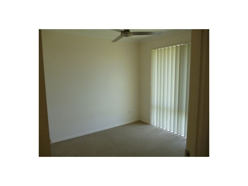 73 Bunya Court, Eli Waters QLD 4655