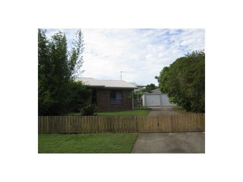 14 Glen Court, Point Vernon QLD 4655