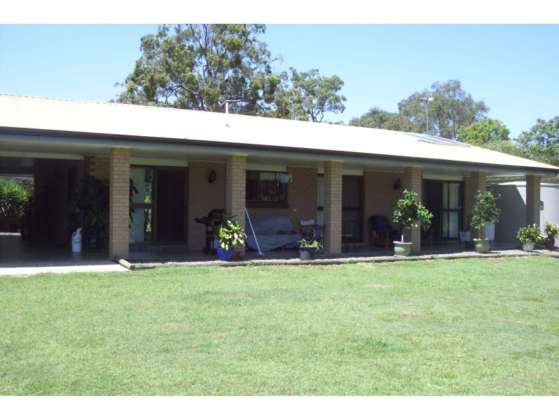 3 Island Close, Pacific Haven QLD 4659