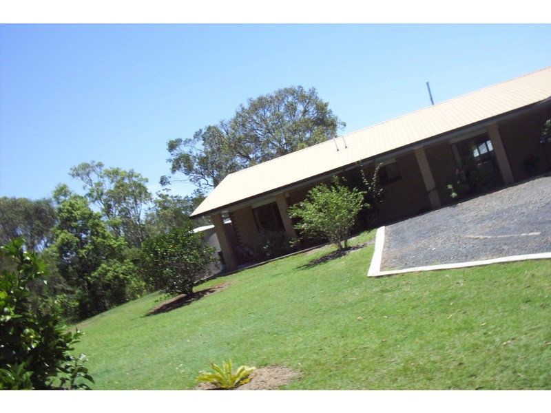 3 Island Close, Pacific Haven QLD 4659