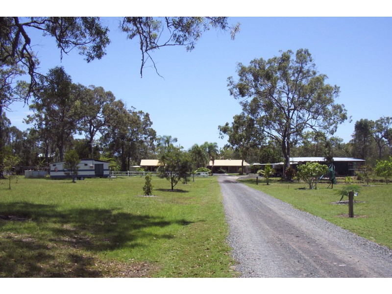 3 Island Close, Pacific Haven QLD 4659