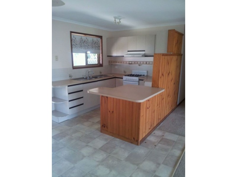 20 Hayworth Street, Point Vernon QLD 4655