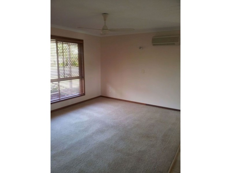 20 Hayworth Street, Point Vernon QLD 4655