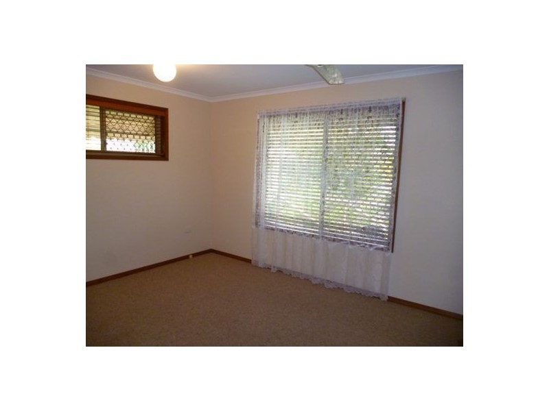 20 Hayworth Street, Point Vernon QLD 4655