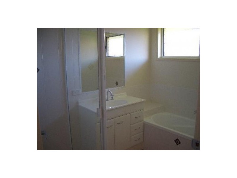 87 Wattle Street, Hervey Bay QLD 4655