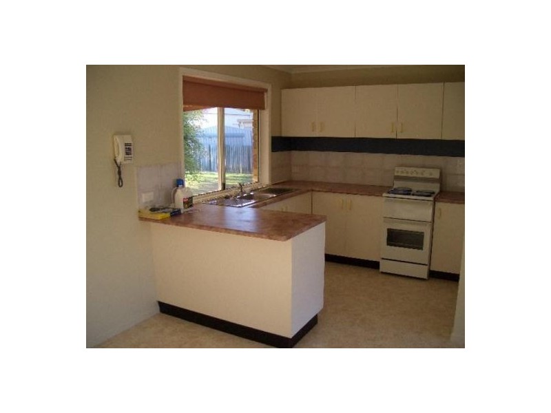 62 Aimee Drive, Urangan QLD 4655