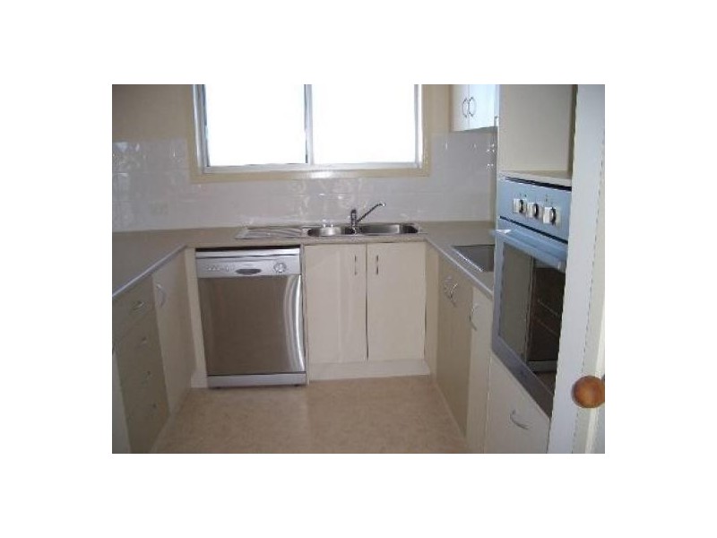 6 Regency Avenue, Urraween QLD 4655