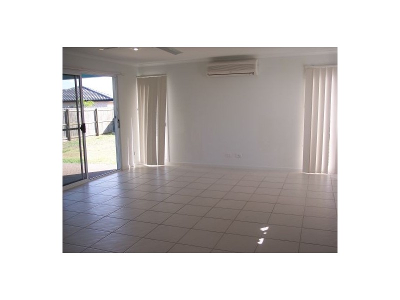 35 Fraser Waters Parade, Toogoom QLD 4655