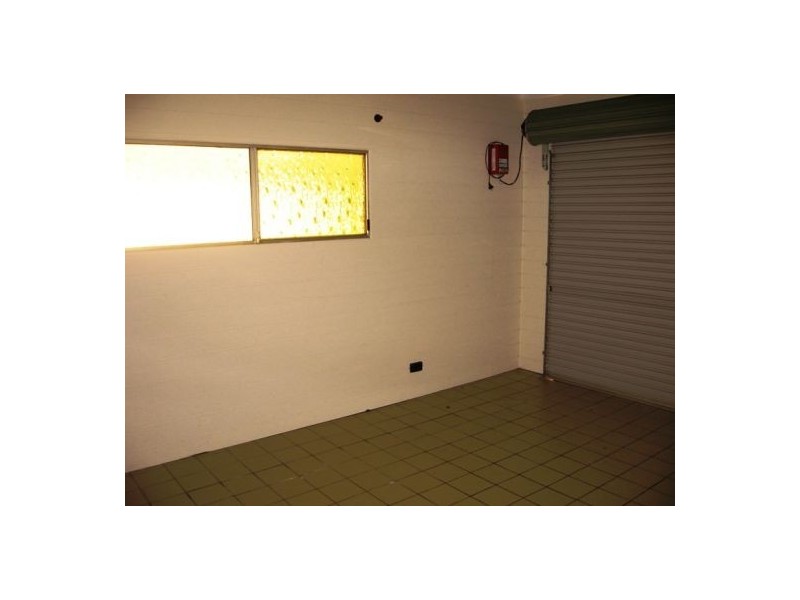 4 Tooth Street, Pialba QLD 4655