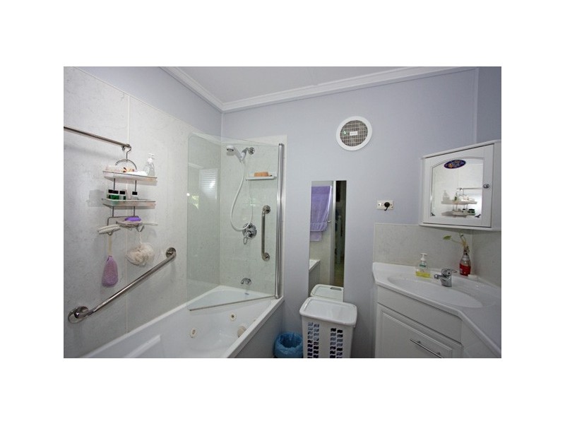 1 South Street, Urangan QLD 4655
