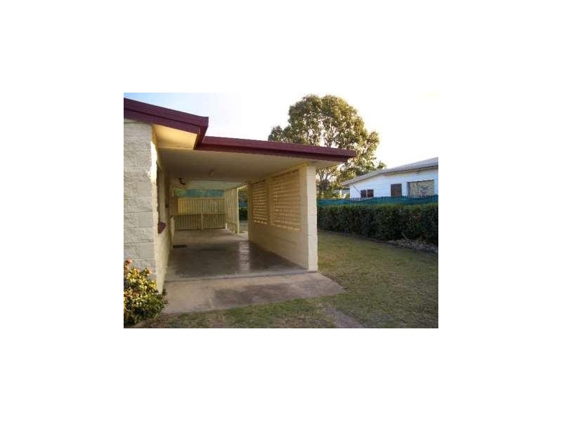 15 Miller Street, Urangan QLD 4655