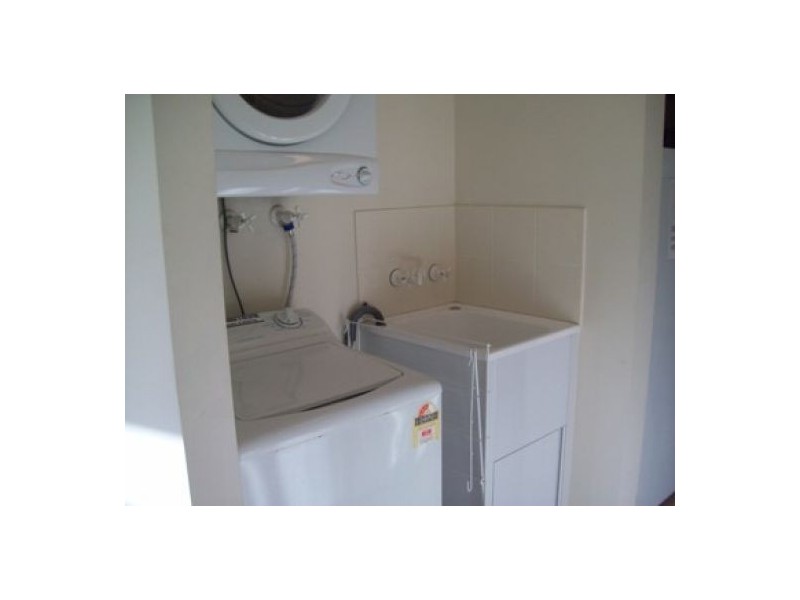 8/407 Jade Waters – The Esplanade, Torquay QLD 4655