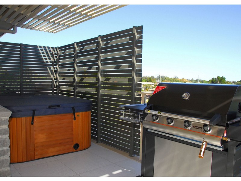 301/328 Esplanade, Scarness QLD 4655