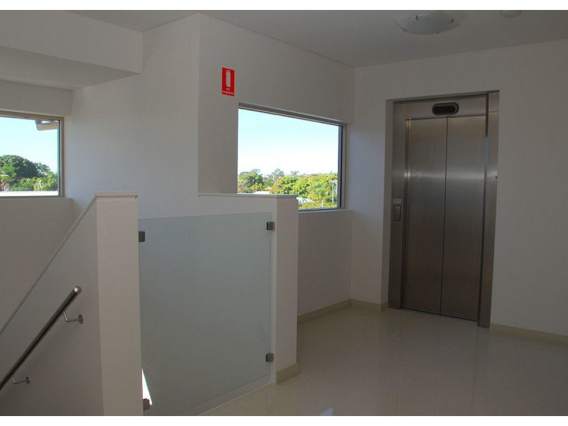 301/328 Esplanade, Scarness QLD 4655