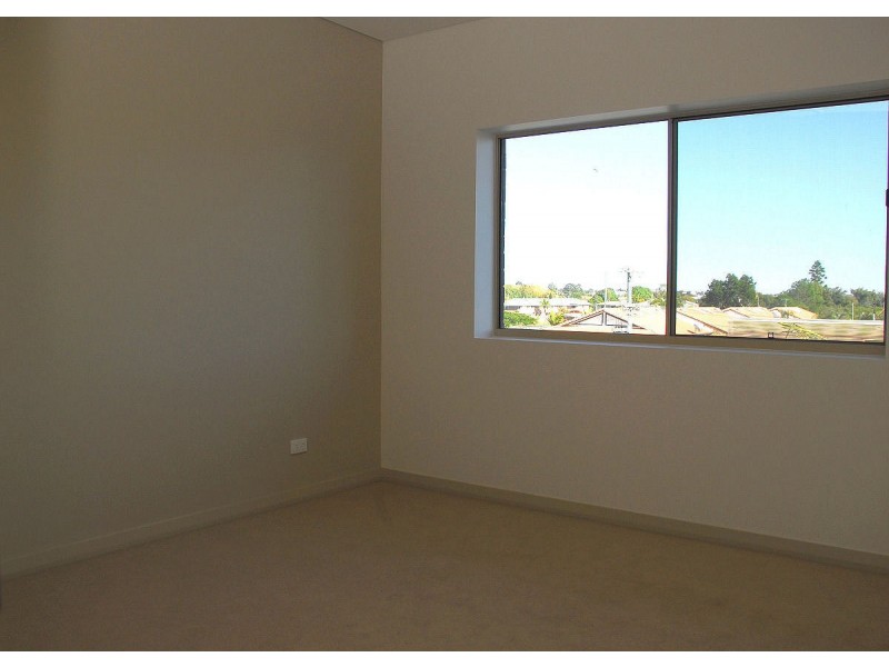 301/328 Esplanade, Scarness QLD 4655