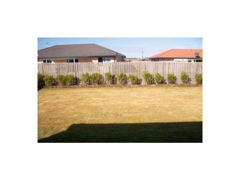 34 Endeavour Way, Eli Waters QLD 4655