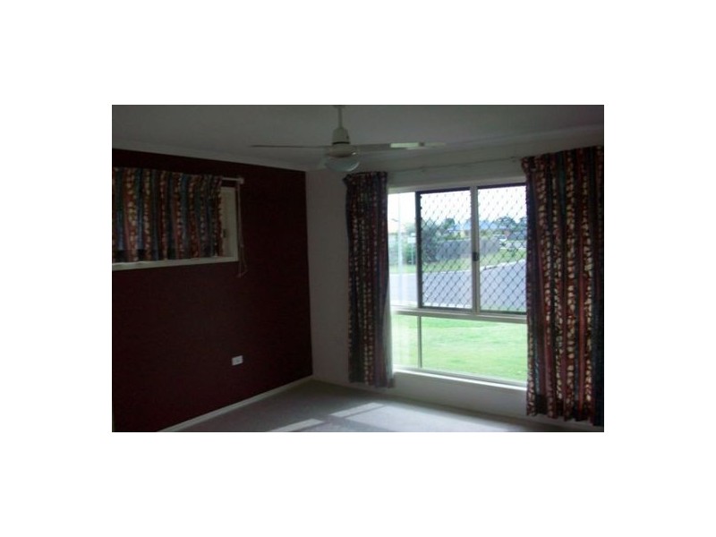 40 Foreshore Drive, Urangan QLD 4655