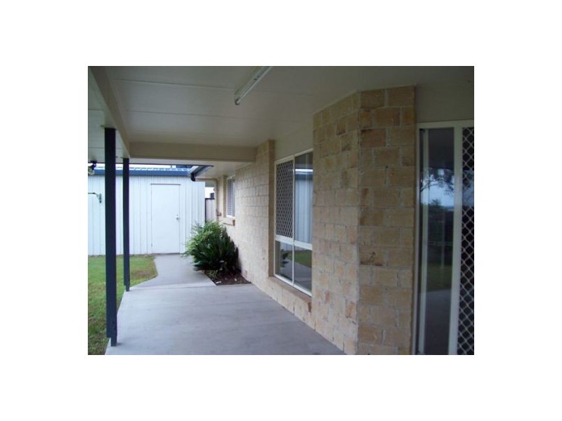 40 Foreshore Drive, Urangan QLD 4655