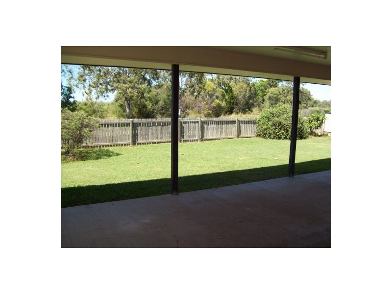 40 Foreshore Drive, Urangan QLD 4655