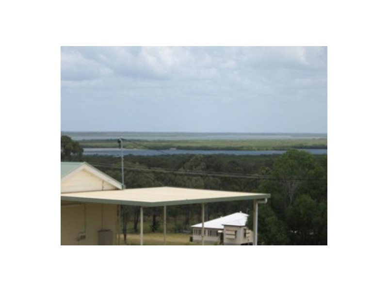 25 Curlew Terrace, River Heads QLD 4655