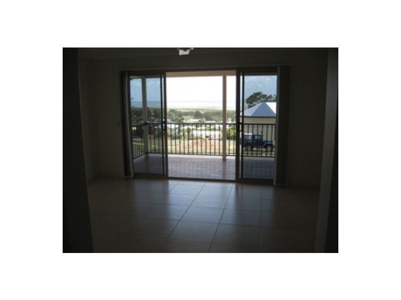 25 Curlew Terrace, River Heads QLD 4655