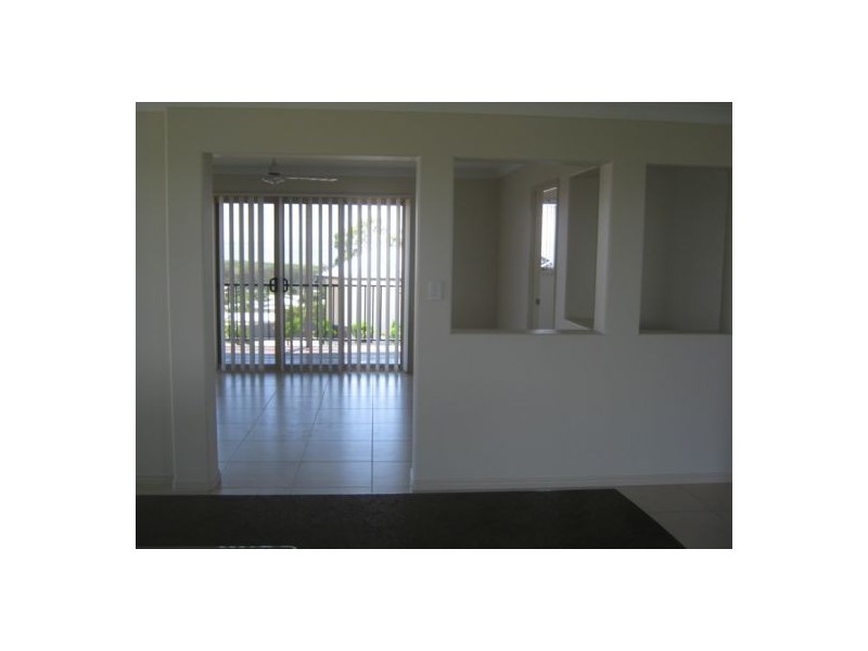 25 Curlew Terrace, River Heads QLD 4655