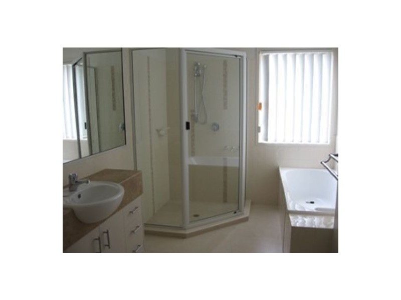 25 Curlew Terrace, River Heads QLD 4655