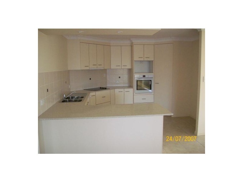 12 Earl St Vincent Court, Eli Waters QLD 4655