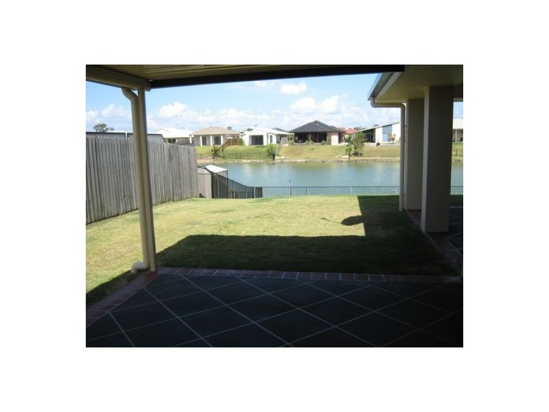 12 Earl St Vincent Cct, Hervey Bay QLD 4655