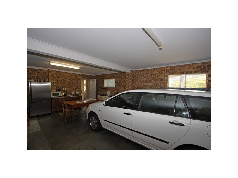 39 Orchid Avenue, Urangan QLD 4655