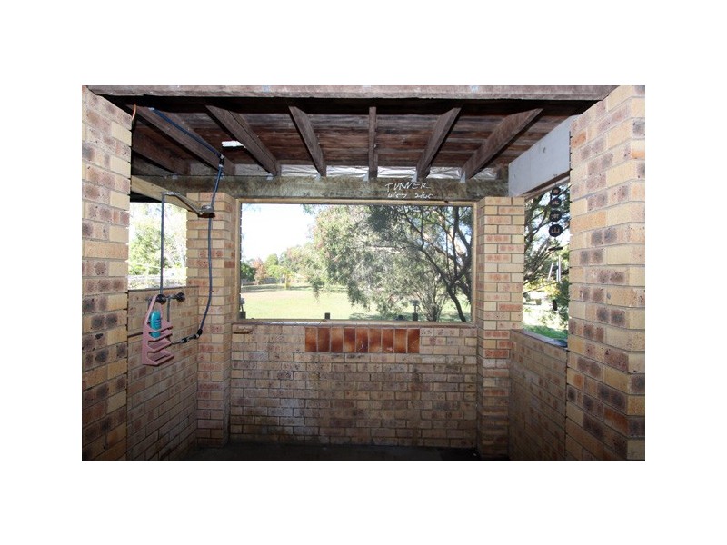 39 Orchid Avenue, Urangan QLD 4655