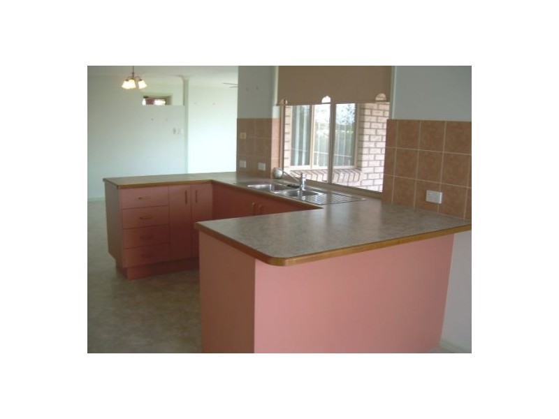 6 Queensbury Grove, Hervey Bay QLD 4655