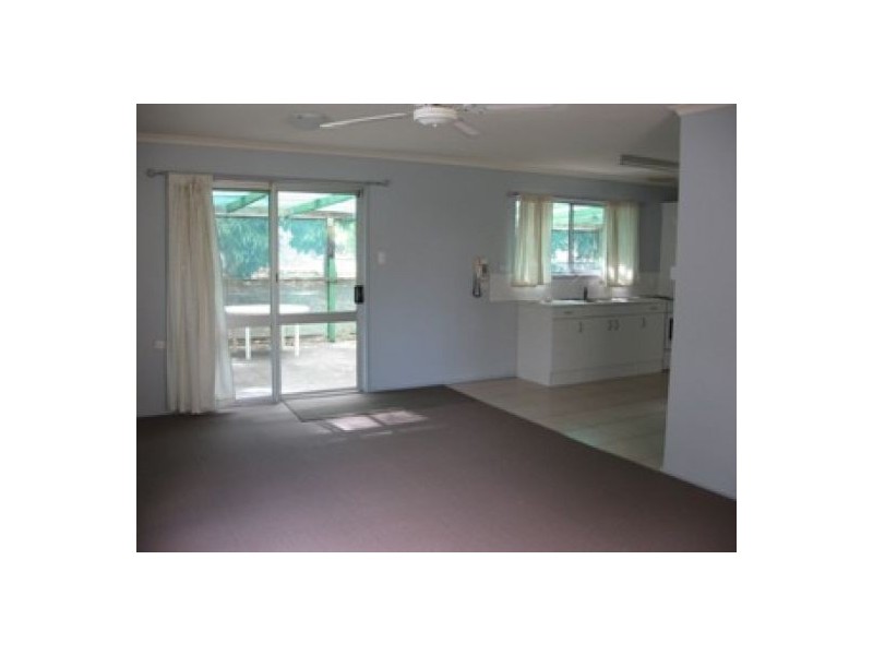 13 Neils Street, Pialba QLD 4655