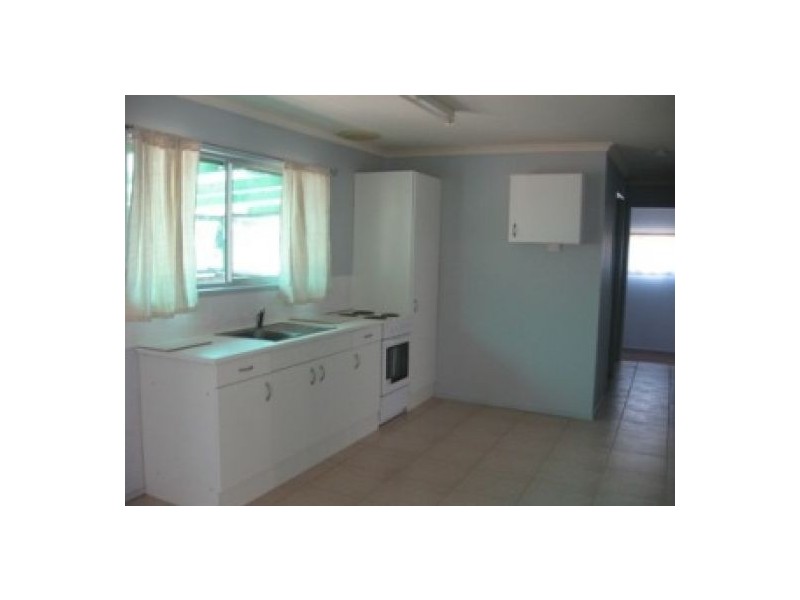 13 Neils Street, Pialba QLD 4655