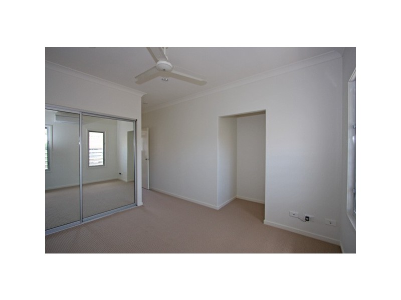 7/541 Esplanade, Urangan QLD 4655