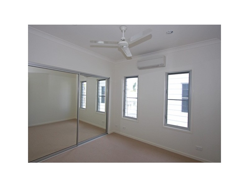 7/541 Esplanade, Urangan QLD 4655